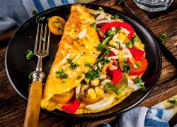 Mediterranes Omelett mit Gemüse