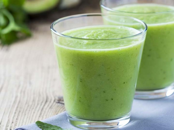 Avocado-Melonen-Kokos-Smoothie Avocado-Melonen-Kokos-Smoothie
