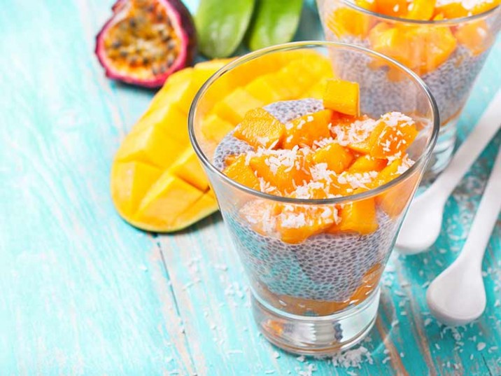 Chia-Pudding mit Mango und Maracuja Chia-Pudding mit Mango und Maracuja