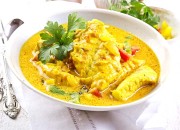 Curry-Kokos-Fischsuppe