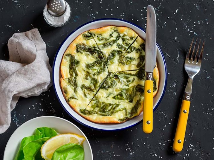 Frittata mit Spinat und Körnigen Frischkäse Frittata mit Spinat und Körnigen Frischkäse