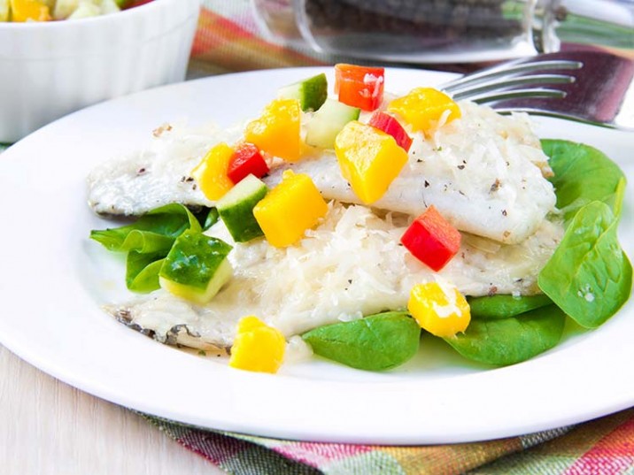 Gebratene Dorade mit frischer Mango-Salza Gebratene Dorade mit frischer Mango-Salza