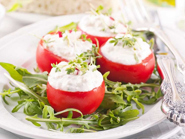 Gefüllte Tomaten mit Ricotta - lowcarbrezepte.org