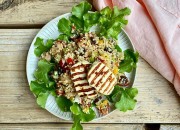 Gegrillter Halloumi mit Bulgur Salat