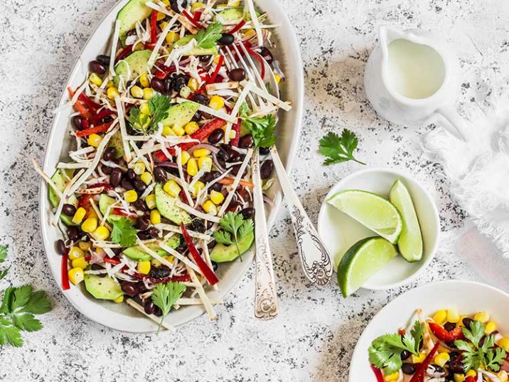 Kidney Bohnen Salat mit Avocado und Koriander Kidney Bohnen Salat mit Avocado und Koriander