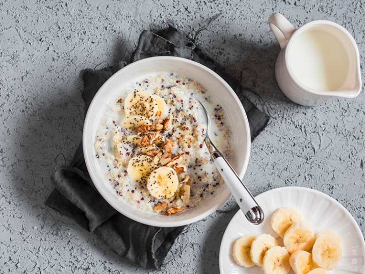 KokosQuinoaPorridge mit Walnüssen