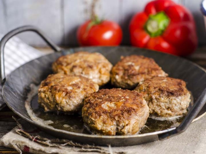 Lammbuletten mit Kurkuma Lammbuletten mit Kurkuma