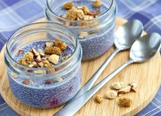 Lavendel-Blaubeer Chia Samen Pudding