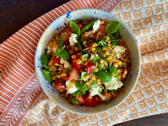 Linsensalat mit Tomate und Mozzarella Linsensalat mit Tomate und Mozzarella