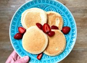Mini Pancakes mit Erdbeeren