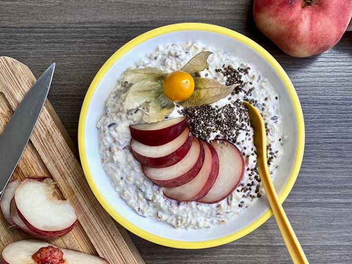 Overnight-Oats mit Pfirsich Overnight-Oats mit Pfirsich