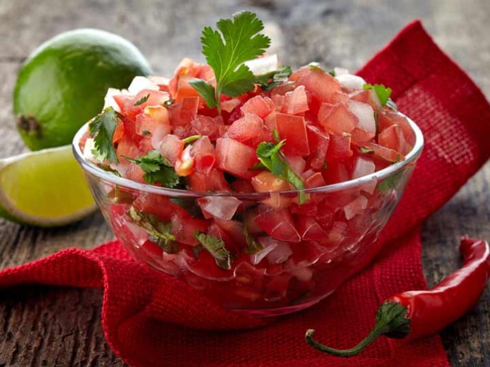 Salsa Tomaten Salat - lowcarbrezepte.org