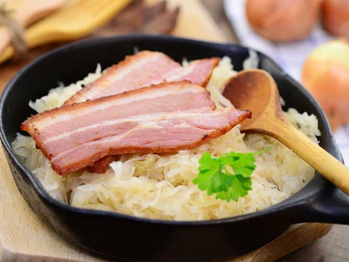 Sauerkraut mit Schweinebauch