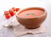 Tomatensuppe mit Ingwer und Muskat