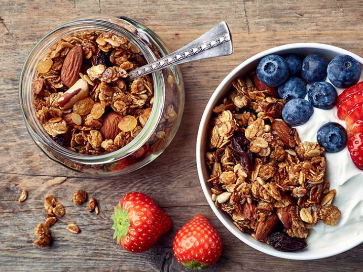 Vital Müsli mit Nüsse und Trockenfrüchte Vital Müsli mit Nüsse und Trockenfrüchte