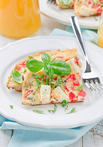 Low Carb Omelett mit Feta und Tomaten