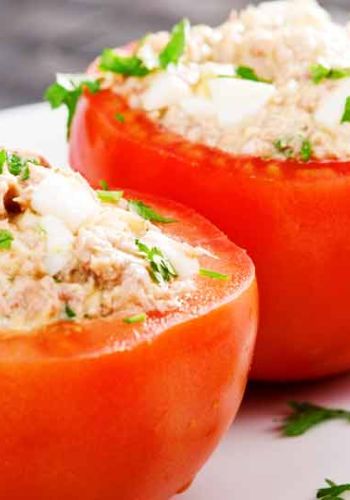 Gefüllte Tomaten mit Thunfisch