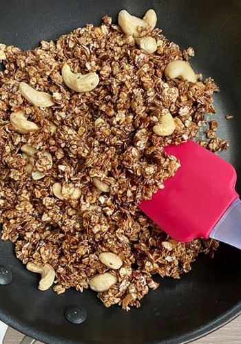 Schoko-Müsli mit Cashewkernen