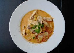 Fisch mit Kokos-Curry-Sauce