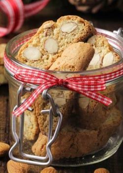 Low Carb Mandel Biscotti