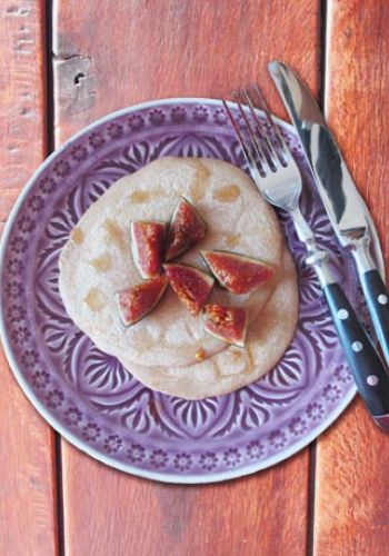 Low Carb Eierkuchen aus Mandelmehl