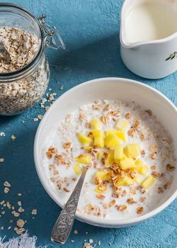 Müsli mit Mango