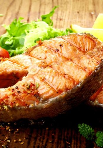 Gegrillte Lachstseaks