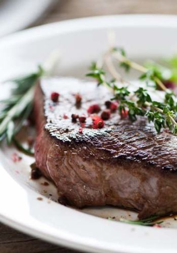 Rinderfilet mit Salat