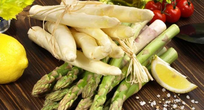 Spargel in der Low Carb Ernährung