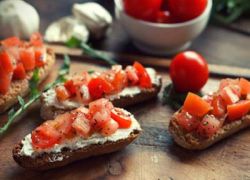 Low Carb Bruschetta