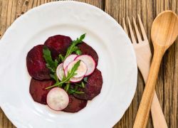 Rote-Bete-Carpaccio